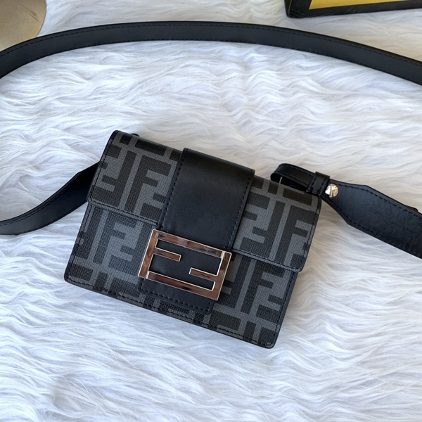 スーパーコピーブランドバッグ内部構造